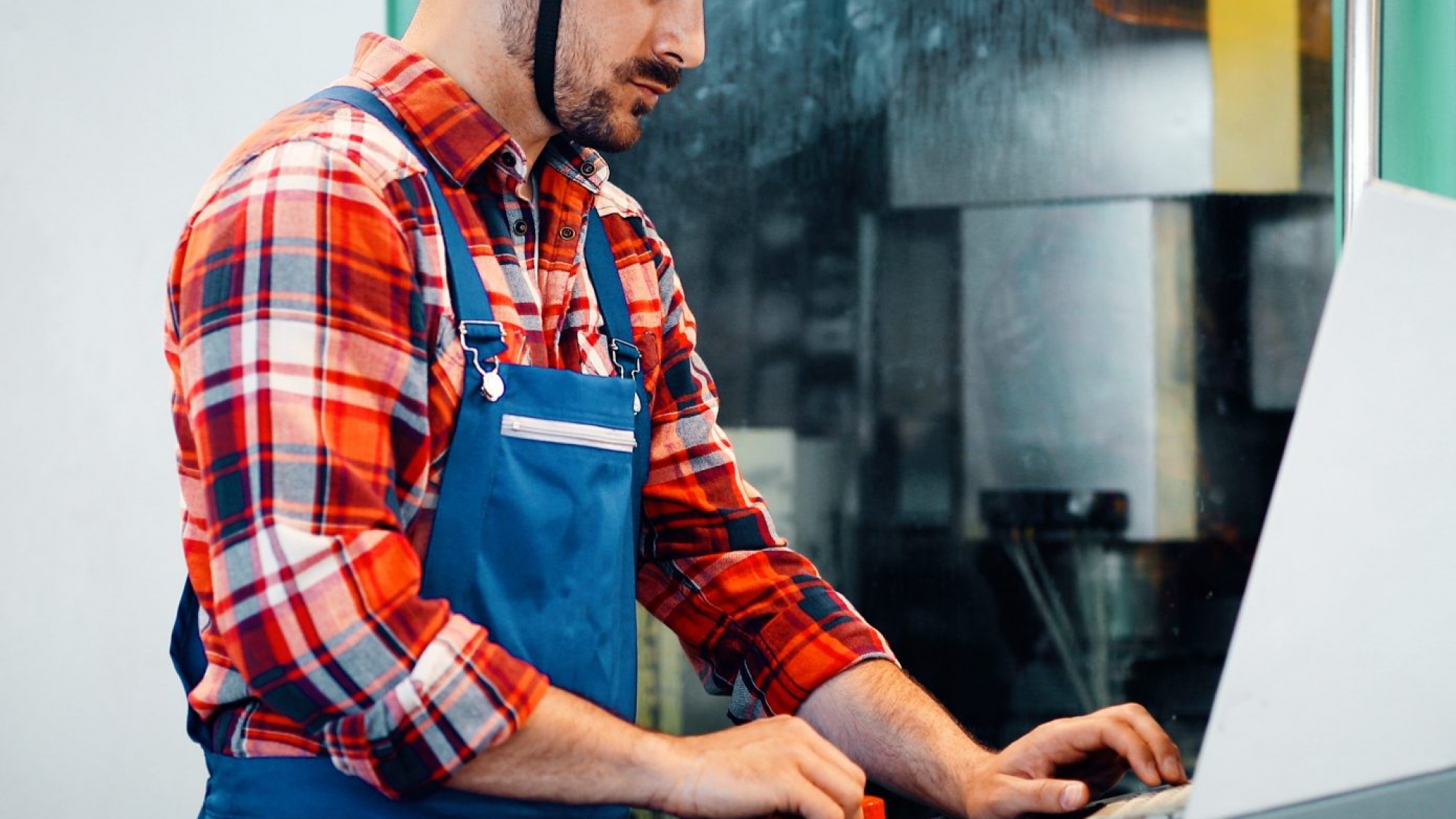 EE4I6397-96600-original-protected-1-min